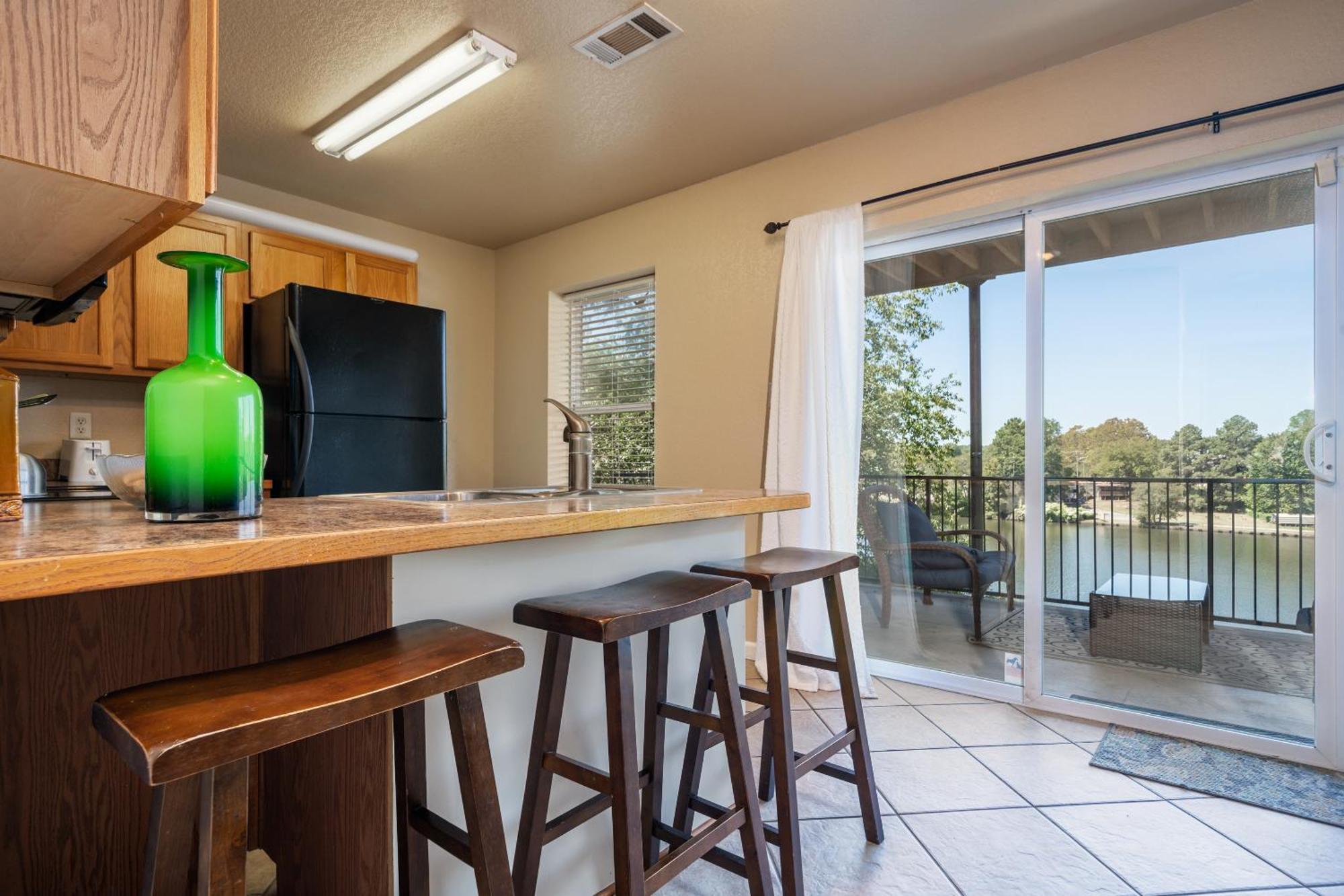 Ember'S View, Spa City Jewel- Lovely Lake Condo هوت سبرنغز المظهر الخارجي الصورة