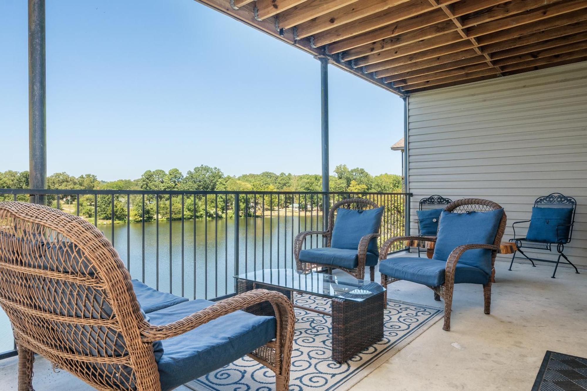 Ember'S View, Spa City Jewel- Lovely Lake Condo هوت سبرنغز المظهر الخارجي الصورة