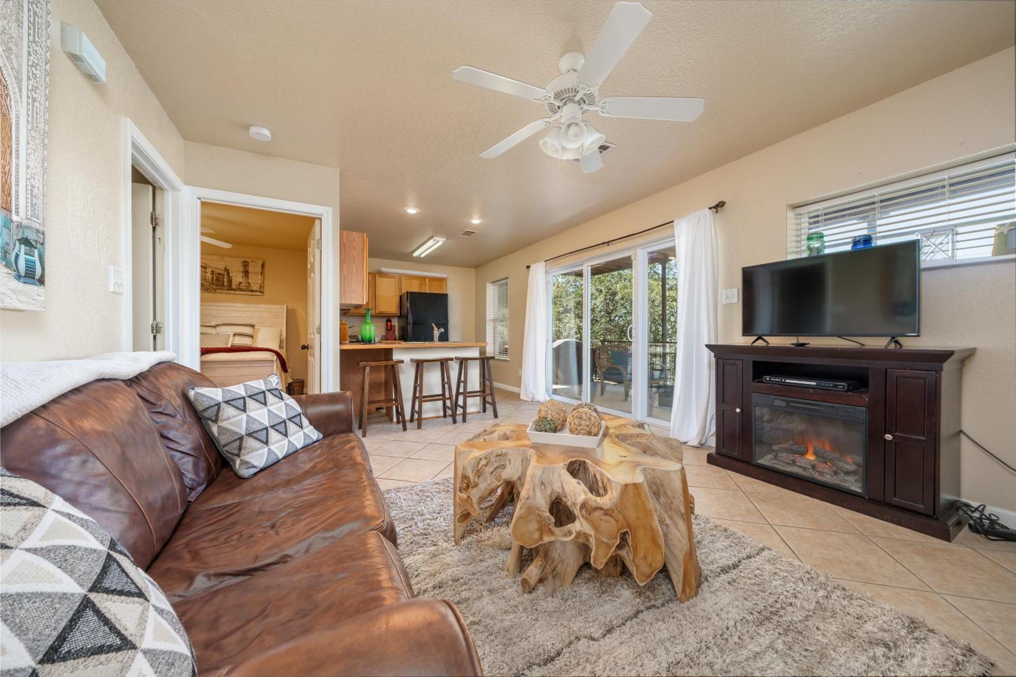 Ember'S View, Spa City Jewel- Lovely Lake Condo هوت سبرنغز المظهر الخارجي الصورة